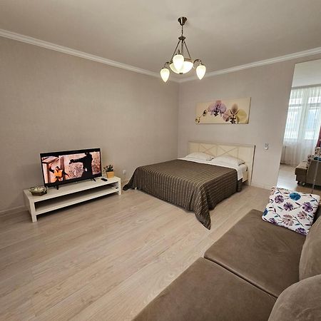 Ernaz Plus Apartments: Promenade Expo Astana Exteriér fotografie